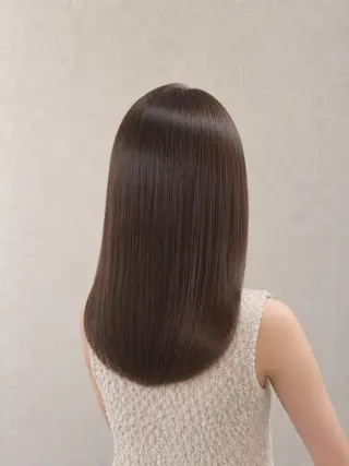 ロング ハイトーン/韓国 YUKIのヘアスタイル