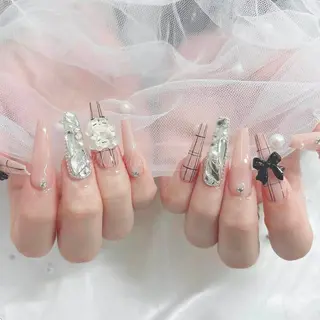 ロング カラー 波 なみのネイルデザイン