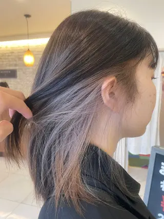 セミロング カラー GRANDEUR natsukiのヘアスタイル