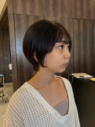 ショート 西野 優夏のヘアスタイル