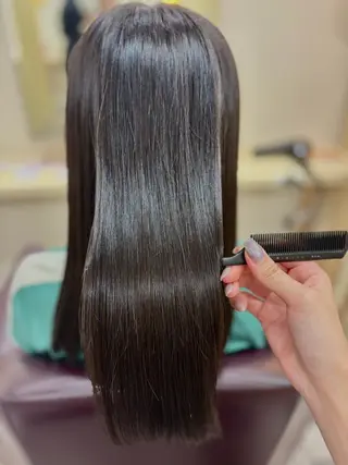 ロング ✮透明感カラー 泉 凜花のヘアスタイル