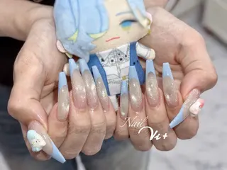ネイル ✨Nailsalon Vi+✨のネイルデザイン