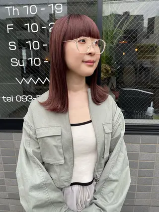 ミディアム カラー (h)wim ウィムのヘアスタイル
