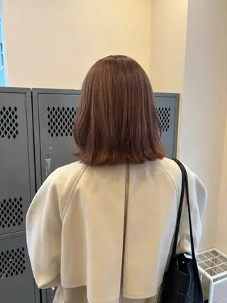 ミディアム カラー 佐藤 優衣のヘアスタイル
