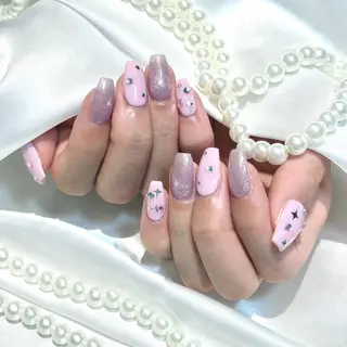 ネイル WISTERIA ainaのネイルデザイン
