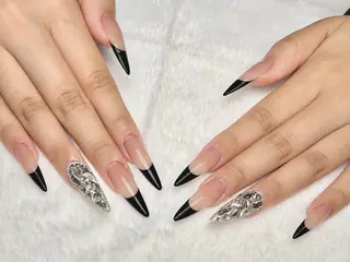 ネイル K.. nailsのネイルデザイン