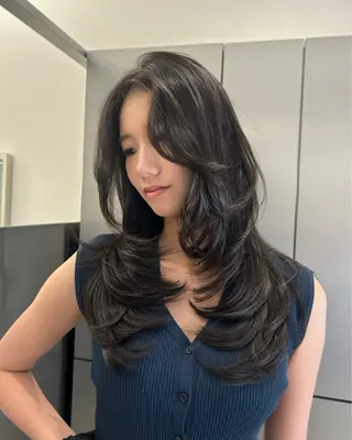 ロング 大人レイヤー/艶美髪 🇺🇸TOMONAのヘアスタイル