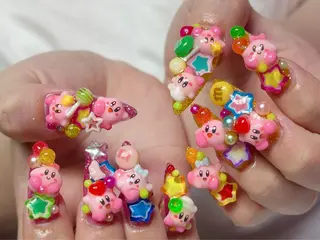ネイル アイアムアイ 大村磨衣のネイルデザイン