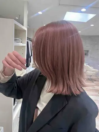 ミディアム お肌映えカラー/ レイヤーカット/田代のヘアスタイル