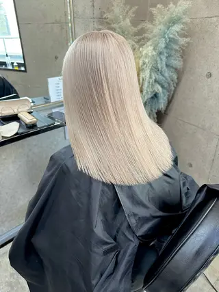セミロング カラー ⭕️ダメージレス特化 髪質改善🥇丸山憲人のヘアスタイル