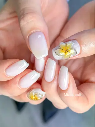 ネイル 🕊 MIZUKIのネイルデザイン
