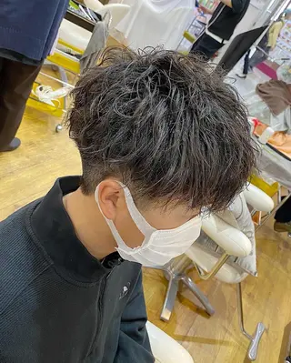 パーマ メンズ 原田 涼矢のヘアスタイル