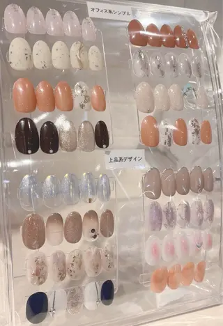 ネイル H. MAKIのネイルデザイン