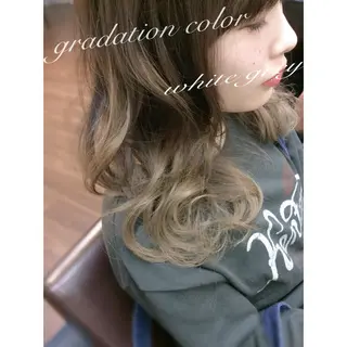 ミディアム セミロング カラー ヘアアレンジ peige 斉藤✨大人ヘアー✨のヘアスタイル
