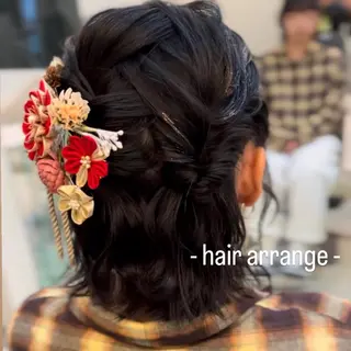 ミディアム ヘアアレンジ 似合わせカット暖色 カラーhiyonaのヘアスタイル