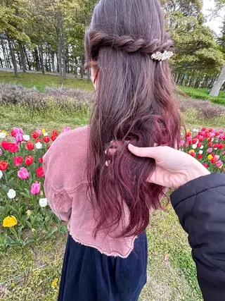 ロング カラー ヘアアレンジ 🍓おかだ ゆい🍓のヘアスタイル