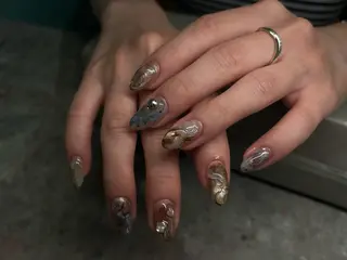ネイル LIL WHYのネイルデザイン