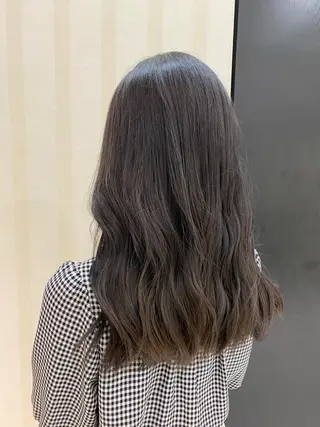 ロング カラー 【育休中】EARTH 荒井店HARUNAのヘアスタイル