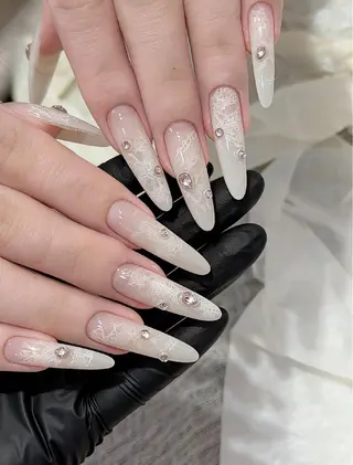 ネイル Dyo Nail_Royalのネイルデザイン
