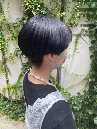 ショート カラー 清村 和音のヘアスタイル