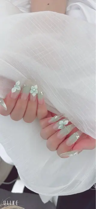 ネイル RiLion💗 Risa🦋💜のネイルデザイン