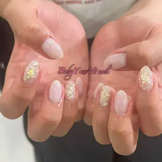 ネイル Oomiya 服部のネイルデザイン