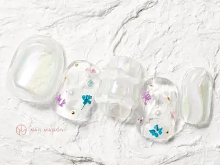 ネイル i nails 横浜WESTのネイルデザイン