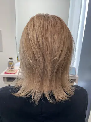 ミディアム カラー 末石 智のヘアスタイル