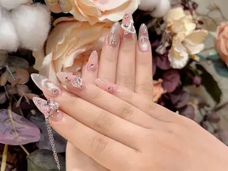 ネイル More Glam 高田馬場店のネイルデザイン