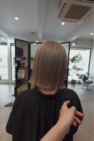ショート カラー キヨハラ リコのヘアスタイル