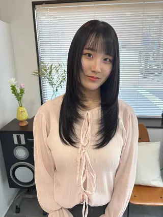 ロング カラー 蔵前🫧韓国風レイヤ ーカット🫧KAHOのヘアスタイル