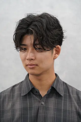 メンズ パーマ メンズ特化 石田はるむのヘアスタイル