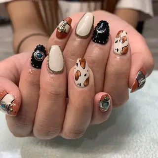 ミディアム カラー パーマ ヘアアレンジ メンズ キッズ ネイル マツエク・マツパ アイブロウ 今福鶴見ネイル 8(エイト)のネイルデザイン