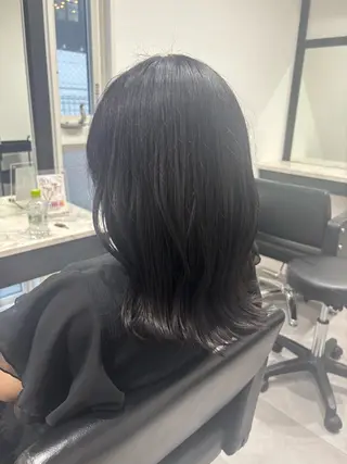 ミディアム Dia 佐野のヘアスタイル