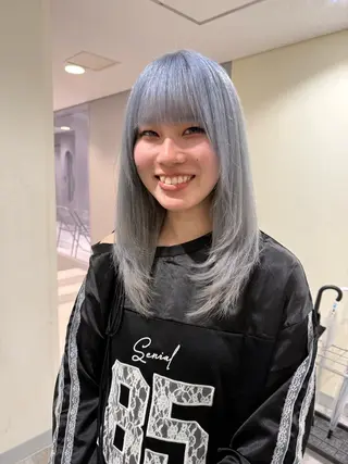 ロング カラー ハイトーンレイヤー 顔まわりSOTAのヘアスタイル