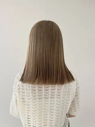 ミディアム カラー Kasumi | くすみブラウン×渋谷のヘアスタイル
