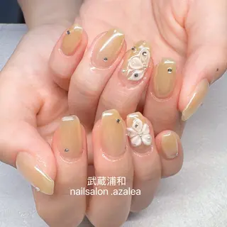 ネイル R inのネイルデザイン