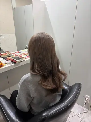 ミディアム カラー tokute よしかわなお🍒のヘアスタイル