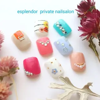 ネイル esplendor  小野寺のネイルデザイン