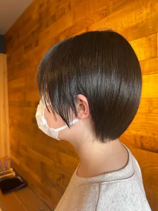ショート 居垣 唯のヘアスタイル