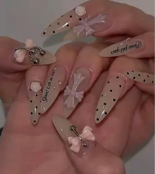 ネイル Reika Nail _ Royalのネイルデザイン