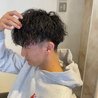 パーマ メンズ ナツハラ サトシのヘアスタイル