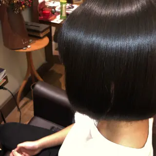 ショート ナチュラル透明感🌱 小山美樹子のヘアスタイル