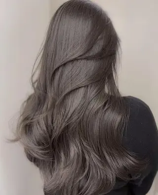 ロング カラー funo. ／透明感カラーのヘアスタイル
