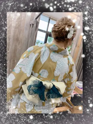 ヘアアレンジ 新保 佳世のヘアスタイル