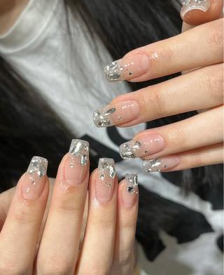 ネイル エリ🫧 nail池袋東口のネイルデザイン