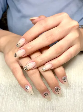 ネイル nailroom HARU.のネイルデザイン