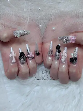 ネイル Lumi Shinokuboのネイルデザイン