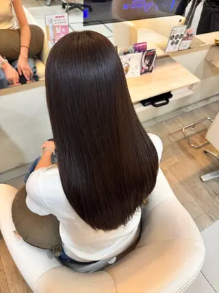 セミロング 💎縮毛矯正💎艶髪 💎レイヤー💎津村のヘアスタイル