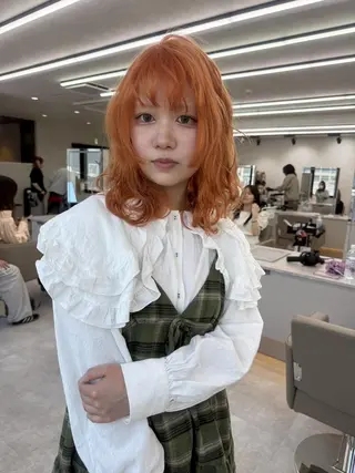 ミディアム カラー パーマ 透明感×ダブルカラ ーHarusa🎀のヘアスタイル